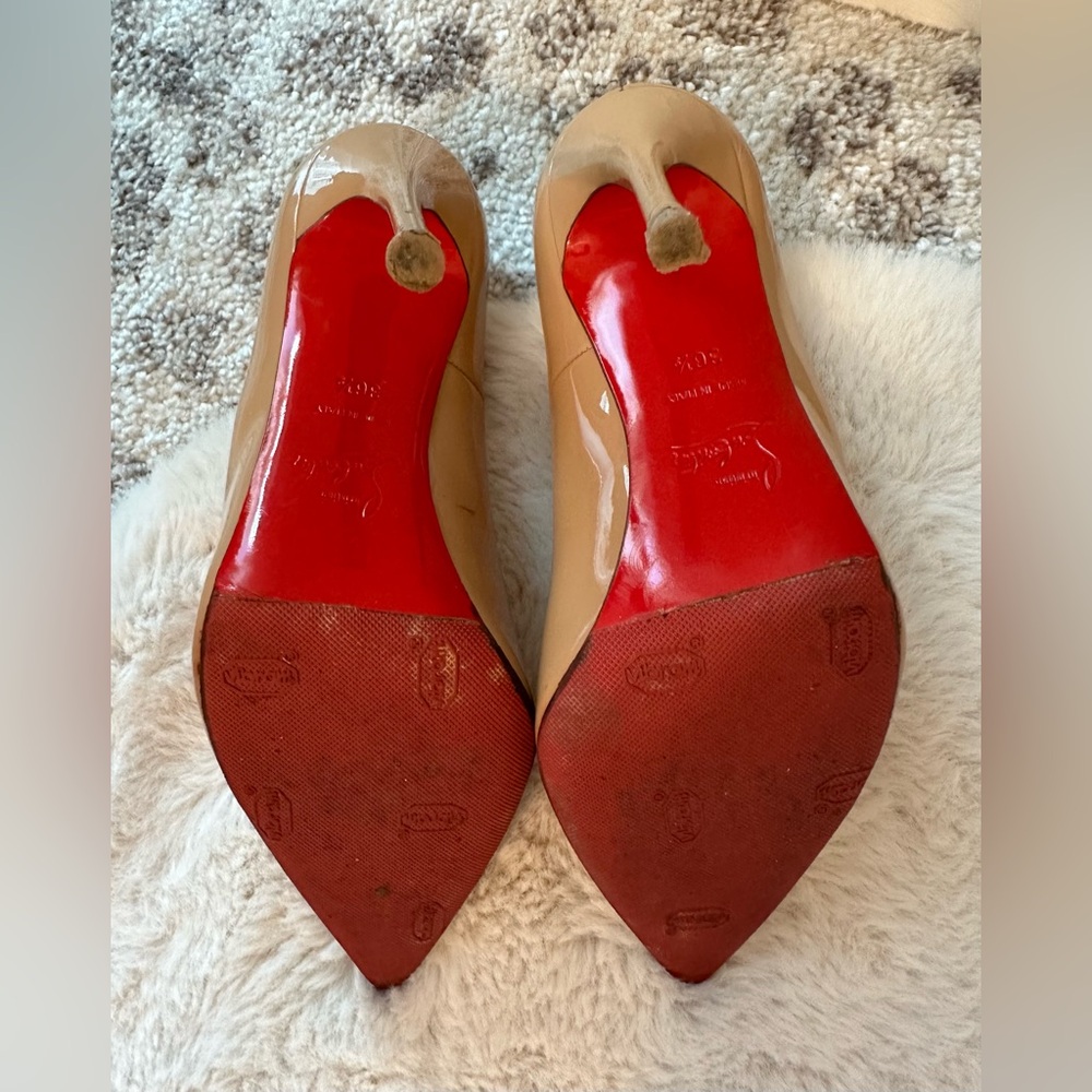 CL Nude Heels - Picture 4 of 14